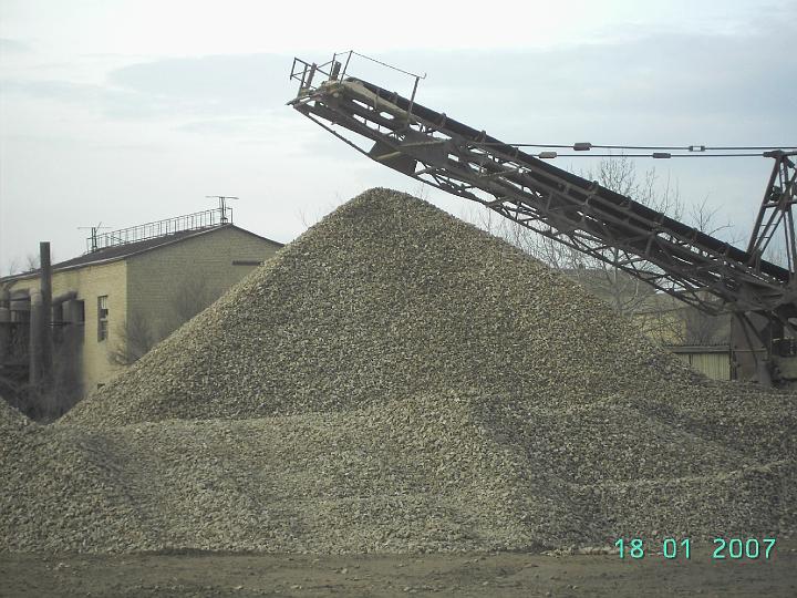 Погрузка. Щебень фр.20-40.